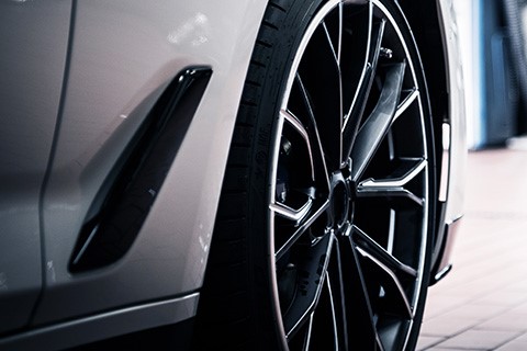 Vehicle Tyre Repair Service